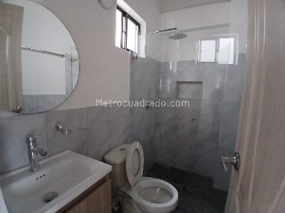 Apartamento de 1 alcoba en arriendo en La Nubia, Medellín, 60 m² · foto 6 de 12