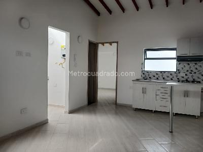 Apartamento de 1 alcoba en arriendo en La Nubia, Medellín, 60 m² · foto 3 de 12