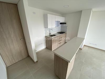 Apartamento de 3 alcobas en arriendo en San Jose, Sabaneta, 67 m² · foto 8 de 20