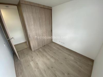 Apartamento de 3 alcobas en arriendo en San Jose, Sabaneta, 67 m² · foto 13 de 20