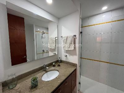 Apartamento en arriendo en Lalinde, Medellín · foto 16 de 18