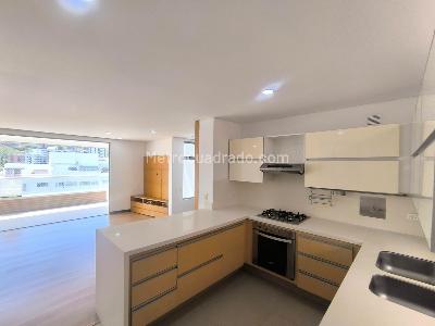 Apartamento en venta en Los Balsos, Medellín · foto 3 de 20