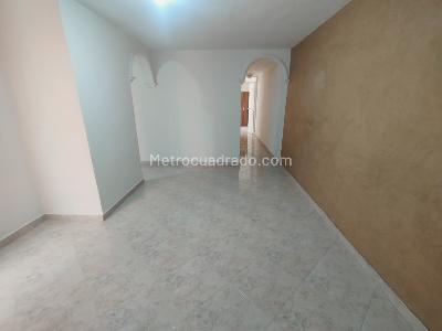 Apartamento de 2 alcobas en arriendo en Bombona, Medellín, 53 m² · foto 5 de 12