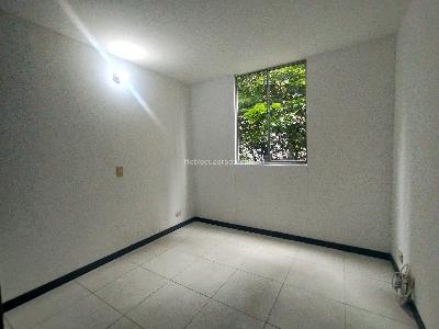 Apartamento en arriendo en Ciudad Del Rio, Medellín · foto 12 de 20