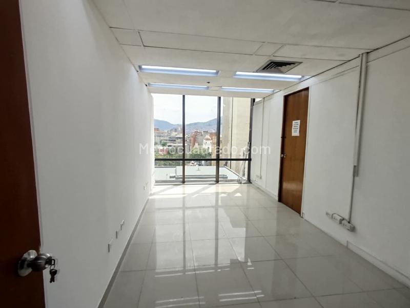 Oficina en Arriendo, Centro Med, Medellín - Vista 3