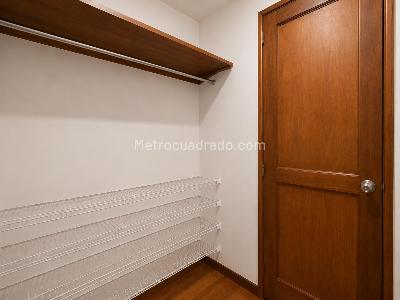 Apartamento de 3 alcobas en arriendo en La Calera, Medellín, 214 m² · foto 20 de 20