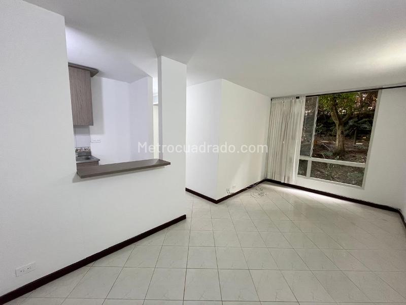 3BR Apartment in San Julian (60 m²) - 3