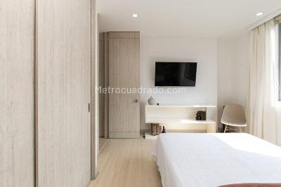 Apartamento en arriendo en Lalinde, Medellín · foto 19 de 20