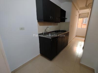 Apartamento de 3 alcobas en arriendo en Palenque, Medellín, 100 m² · foto 2 de 14