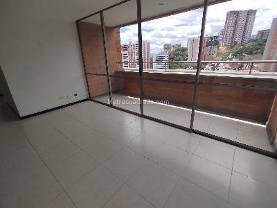 Apartamento de 3 alcobas en arriendo en Sabaneta, Sabaneta, 90 m² · foto 3 de 20