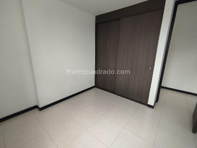 Apartamento de 3 alcobas en arriendo en Sabaneta, Sabaneta, 90 m² · foto 9 de 20