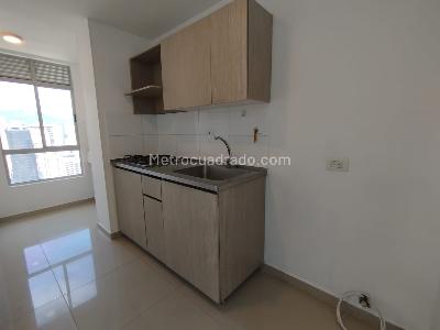 Apartamento de 3 alcobas en arriendo en Sabaneta, Sabaneta, 72 m² · foto 4 de 20