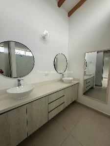Casa de 4 alcobas en venta en Rionegro, Rionegro, 170 m² · foto 12 de 16