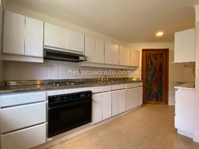 Apartamento en arriendo en La Tomatera, Medellín · foto 10 de 20