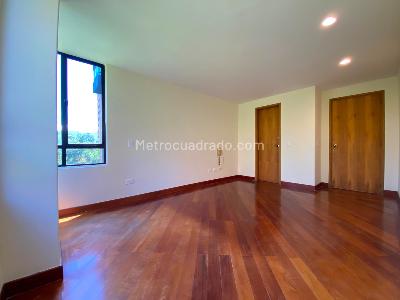 Apartamento en arriendo en La Tomatera, Medellín · foto 14 de 20