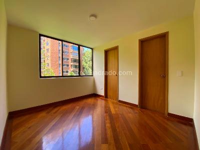 Apartamento en arriendo en La Tomatera, Medellín · foto 18 de 20