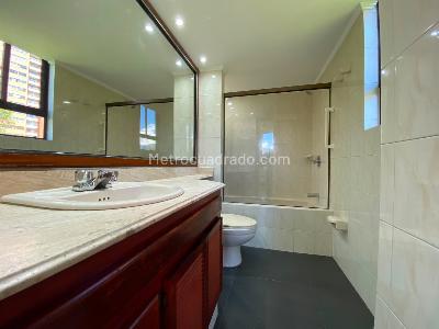 Apartamento en arriendo en La Tomatera, Medellín · foto 20 de 20
