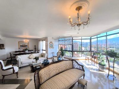 Apartamento de 3 alcobas en venta en Astorga, Medellín, 189 m² · foto 2 de 20