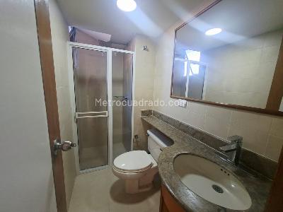 Apartamento en arriendo en El Tesoro, Medellín · foto 11 de 13
