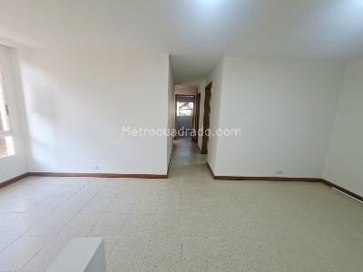 Apartamento en arriendo en El Tesoro, Medellín · foto 5 de 13