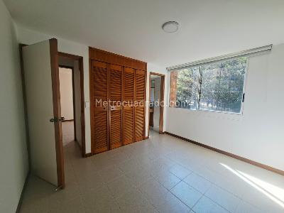 Apartamento en arriendo en El Tesoro, Medellín · foto 7 de 13