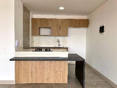 Apartamento de 1 alcoba en arriendo en Los Balsos, Medellín, 67 m² · foto 3 de 13
