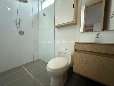 Apartamento en arriendo en Loma De Las Brujas, Envigado · foto 20 de 20