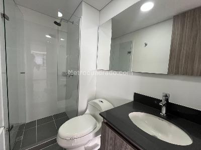 Apartamento de 2 alcobas en arriendo en Las Palmas M, Medellín, 65 m² · foto 11 de 18