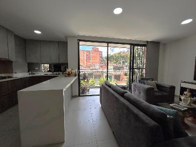 Apartamento de 3 alcobas en venta en La Castellana, Medellín, 124 m² · foto 6 de 20