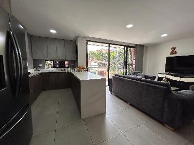 Apartamento de 3 alcobas en venta en La Castellana, Medellín, 124 m² · foto 8 de 20
