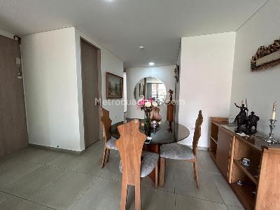 Apartamento de 3 alcobas en venta en La Castellana, Medellín, 124 m² · foto 10 de 20