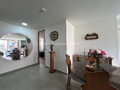 Apartamento de 3 alcobas en venta en La Castellana, Medellín, 124 m² · foto 11 de 20