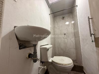 Casa de 5 alcobas en venta en Bosque Popular, Bogotá, 224 m² · foto 11 de 20