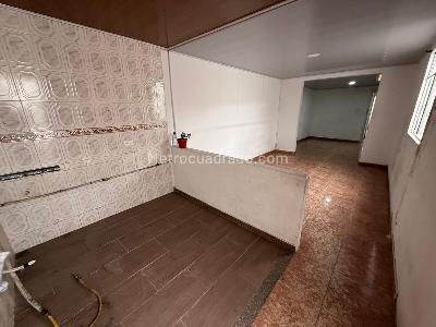 Casa de 5 alcobas en venta en Bosque Popular, Bogotá, 224 m² · foto 18 de 20