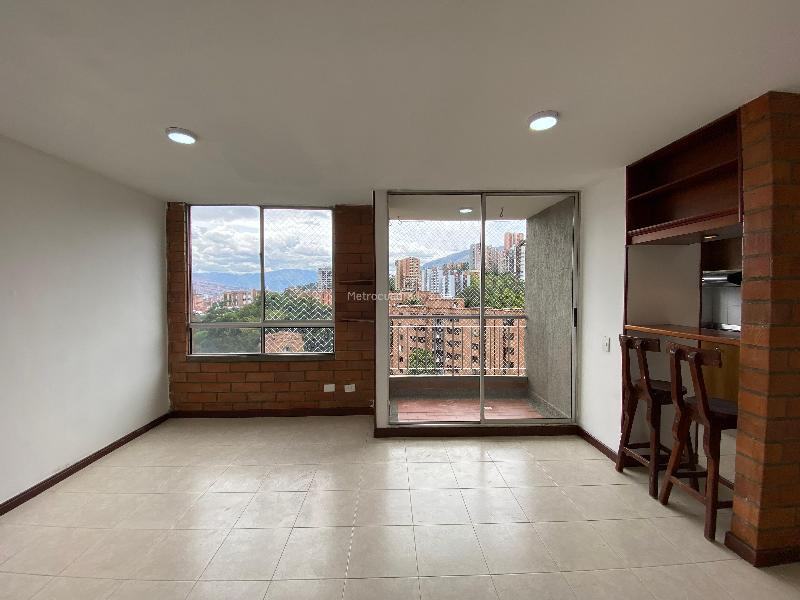 Apartamento en Arriendo, Castropol, Medellín - 2