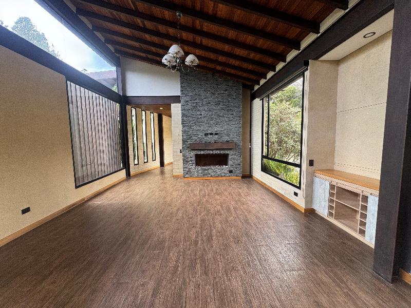 3BR House in El Retiro Campestre (270 m²) - 2