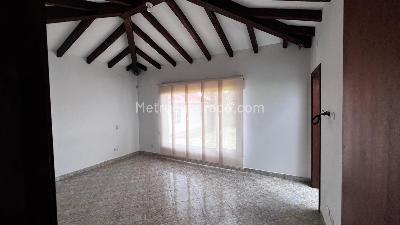 Casa de 4 alcobas en arriendo en Vereda Cabeceras, Rionegro, 1300 m² · foto 17 de 20