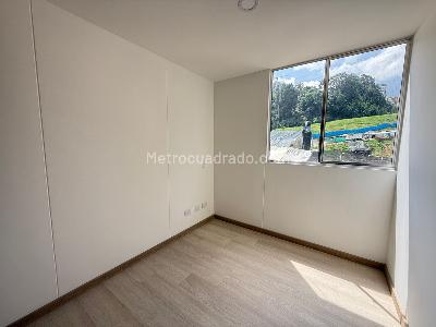 Apartamento de 3 alcobas en arriendo en Camino Verde, Envigado, 65 m² · foto 8 de 18