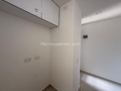 Apartamento de 3 alcobas en arriendo en Camino Verde, Envigado, 65 m² · foto 13 de 18