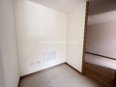 Apartamento de 3 alcobas en arriendo en Camino Verde, Envigado, 65 m² · foto 14 de 18
