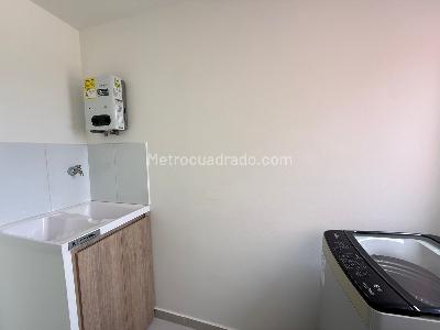 Apartamento de 3 alcobas en arriendo en Camino Verde, Envigado, 65 m² · foto 17 de 18