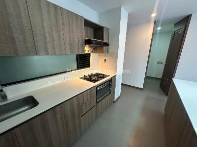 Apartamento en arriendo en Loma De Las Brujas, Envigado · foto 2 de 13