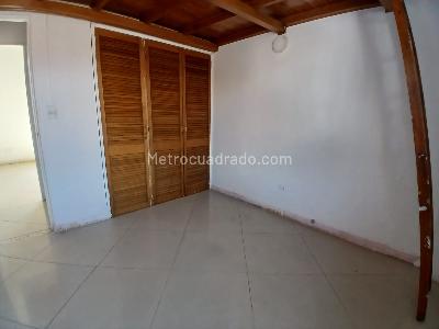 Apartamento de 3 alcobas en arriendo en Calasanz, Medellín, 75 m² · foto 11 de 17