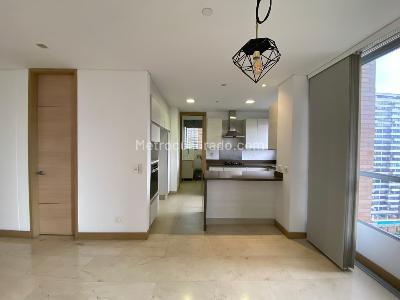 Apartamento en arriendo en La Tomatera, Medellín · foto 6 de 20