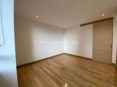 Apartamento en arriendo en La Tomatera, Medellín · foto 13 de 20
