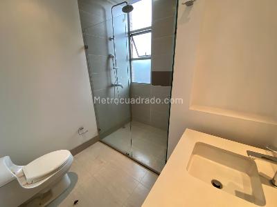 Apartamento en arriendo en La Tomatera, Medellín · foto 15 de 20