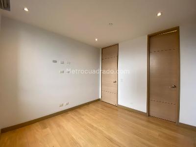 Apartamento en arriendo en La Tomatera, Medellín · foto 18 de 20