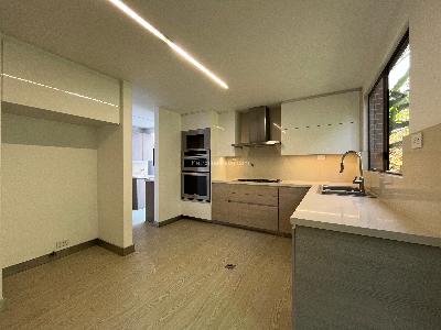 Casa de 3 alcobas en venta en Cola Del Zorro, Medellín, 502 m² · foto 9 de 20
