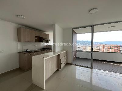 Apartamento de 3 alcobas en venta en Sabaneta, Sabaneta, 81 m² · foto 2 de 20