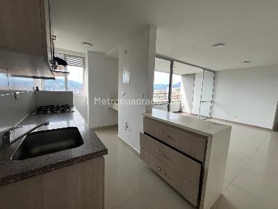 Apartamento de 3 alcobas en venta en Sabaneta, Sabaneta, 81 m² · foto 3 de 20